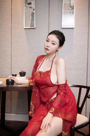 女排又一潜力新星状态全红有机会回国家队，或成李盈莹一生之敌