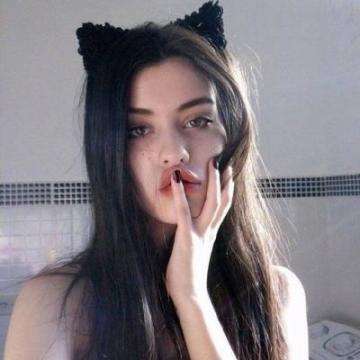 中国芯“狂飙”：出口暴增超七成