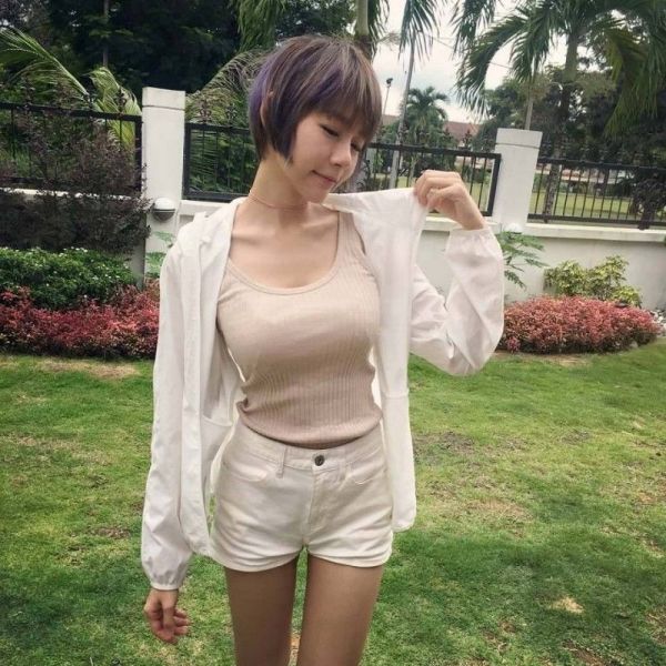 巩俐30年前旧照曝光 清纯甜美气质出众